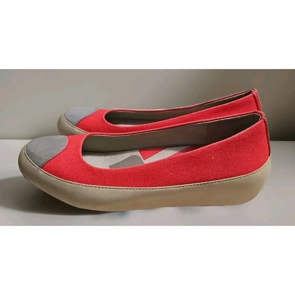 FITFLOP BIOMIMETIX Ballet Espadrille Loafer‎ Coral Leather Canvas Women Sz 7 V02